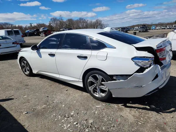 1HGCV1F43JA070992 2018 HONDA ACCORD - Image 2