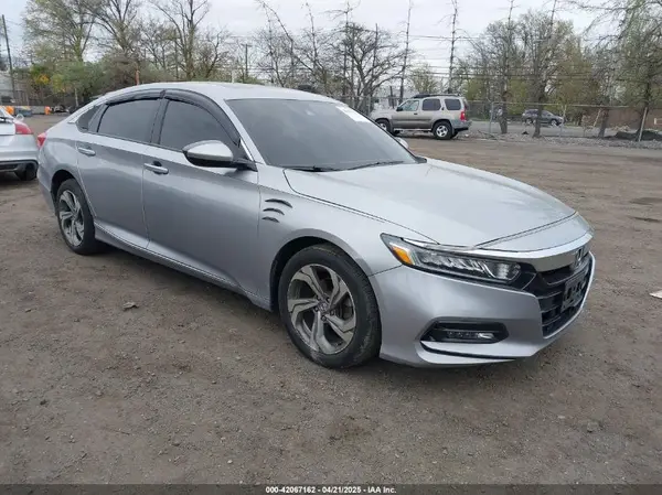 1HGCV1F43JA092944 2018 HONDA ACCORD - Image 1