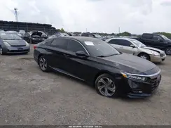1HGCV1F43JA114828 2018 HONDA ACCORD