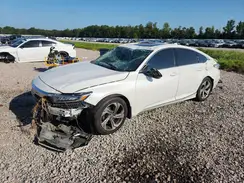 1HGCV1F43JA119463 2018 HONDA ACCORD