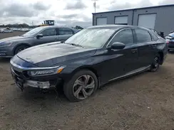 1HGCV1F43JA120998 2018 HONDA ACCORD