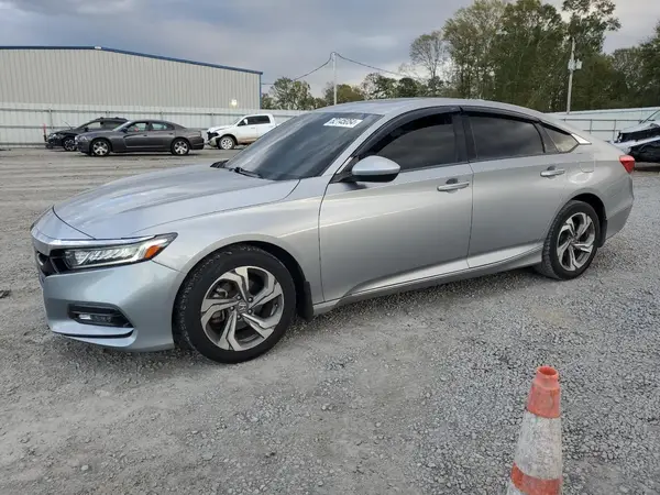 1HGCV1F43JA136585 2018 HONDA ACCORD - Image 1