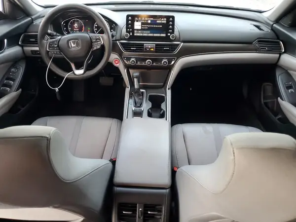 1HGCV1F43JA136585 2018 HONDA ACCORD - Image 8