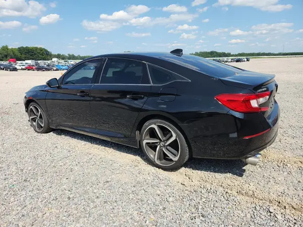 1HGCV1F43JA167111 2018 HONDA ACCORD - Image 2