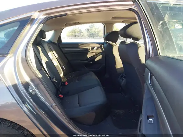 1HGCV1F43JA175290 2018 HONDA ACCORD - Image 8