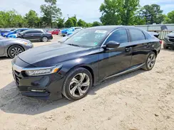 1HGCV1F43JA181803 2018 HONDA ACCORD