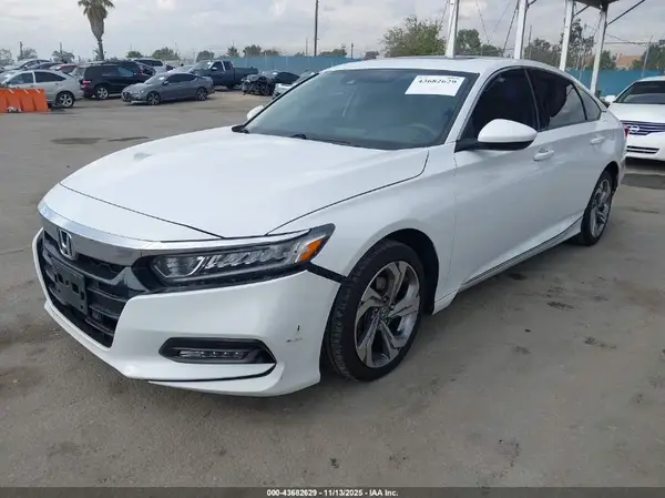 1HGCV1F43JA193207 2018 HONDA ACCORD - Image 2