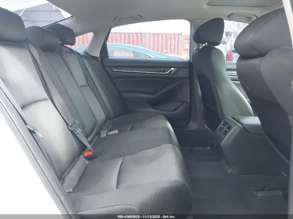 1HGCV1F43JA193207 2018 HONDA ACCORD - Image 8
