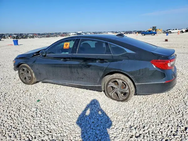 1HGCV1F43JA210944 2018 HONDA ACCORD - Image 2