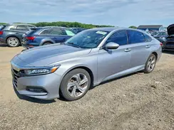 1HGCV1F43KA033846 2019 HONDA ACCORD