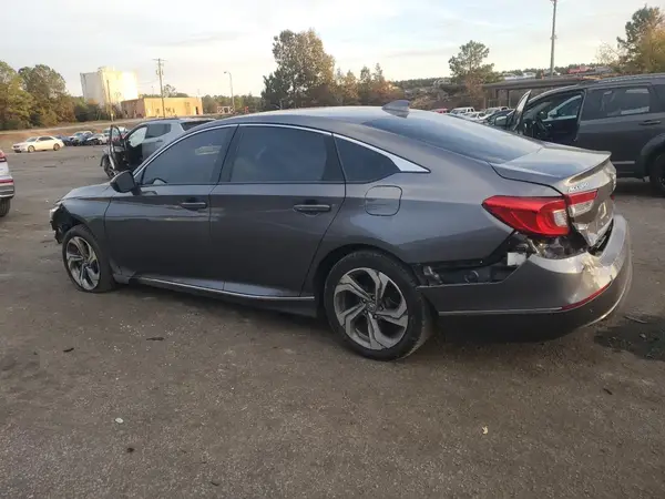 1HGCV1F43KA065020 2019 HONDA ACCORD - Image 2