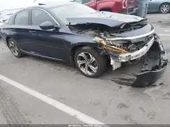 1HGCV1F43KA110344 2019 HONDA ACCORD
