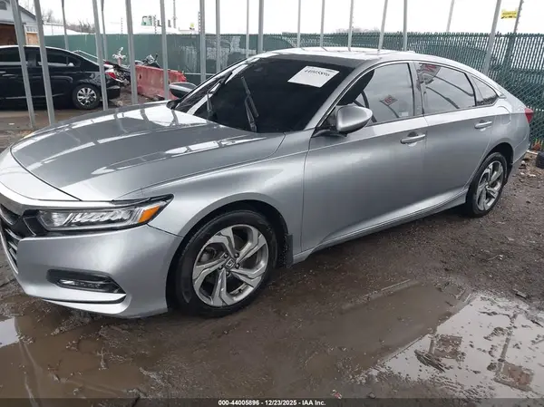 1HGCV1F43KA111607 2019 HONDA ACCORD - Image 2