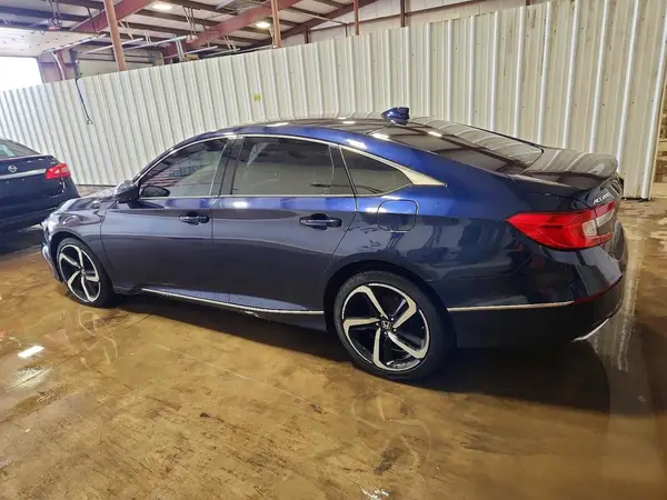 1HGCV1F43KA134353 2019 HONDA ACCORD - Image 2