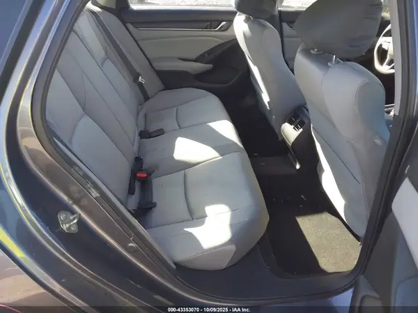 1HGCV1F43KA165991 2019 HONDA ACCORD - Image 8