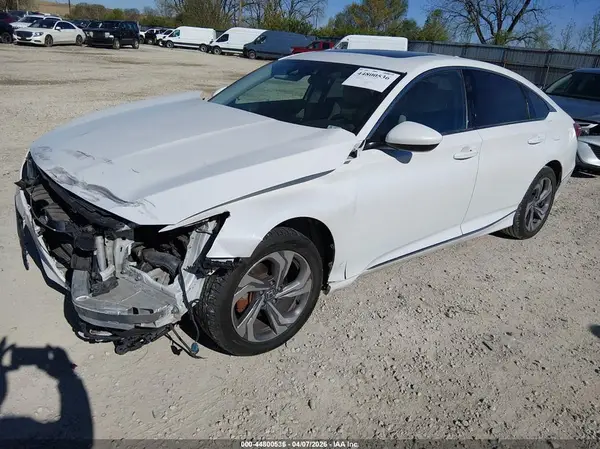 1HGCV1F44JA023700 2018 HONDA ACCORD - Image 2