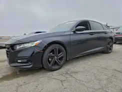 1HGCV1F44JA029884 2018 HONDA ACCORD