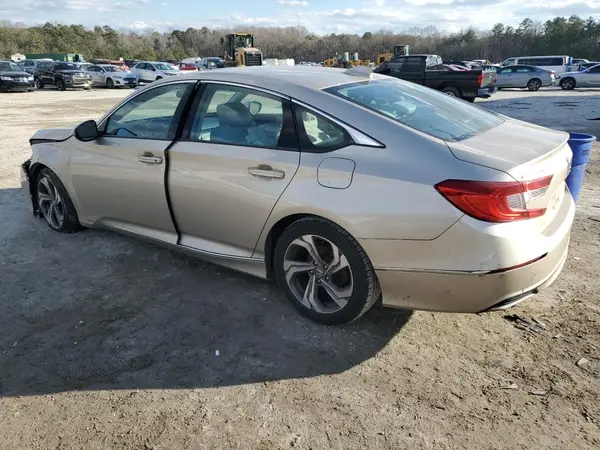 1HGCV1F44JA039699 2018 HONDA ACCORD - Image 2