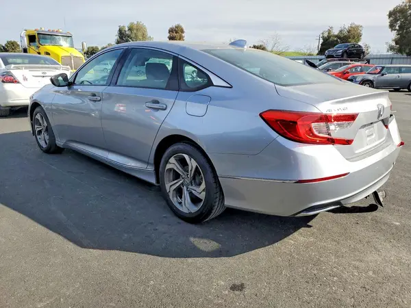 1HGCV1F44JA047057 2018 HONDA ACCORD - Image 2