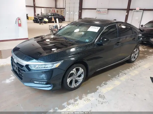 1HGCV1F44JA051898 2018 HONDA ACCORD - Image 2