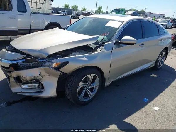 1HGCV1F44JA062173 2018 HONDA ACCORD - Image 2