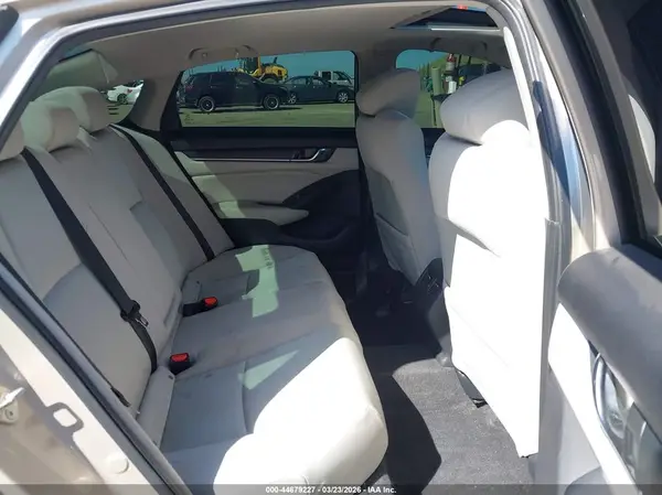 1HGCV1F44JA062173 2018 HONDA ACCORD - Image 8