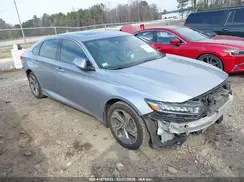 1HGCV1F44JA082035 2018 HONDA ACCORD