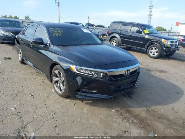 1HGCV1F44JA092323 2018 HONDA ACCORD - Image 1