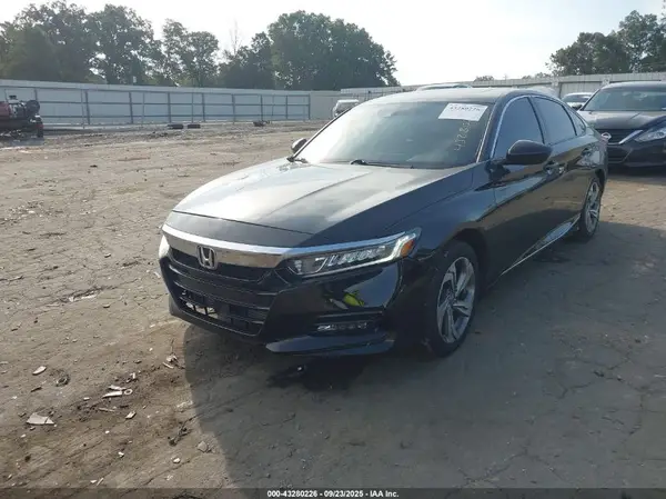 1HGCV1F44JA092323 2018 HONDA ACCORD - Image 2