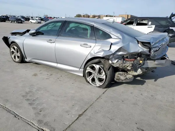 1HGCV1F44JA098767 2018 HONDA ACCORD - Image 2