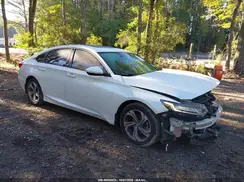 1HGCV1F44JA098879 2018 HONDA ACCORD