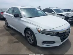 1HGCV1F44JA104907 2018 HONDA ACCORD