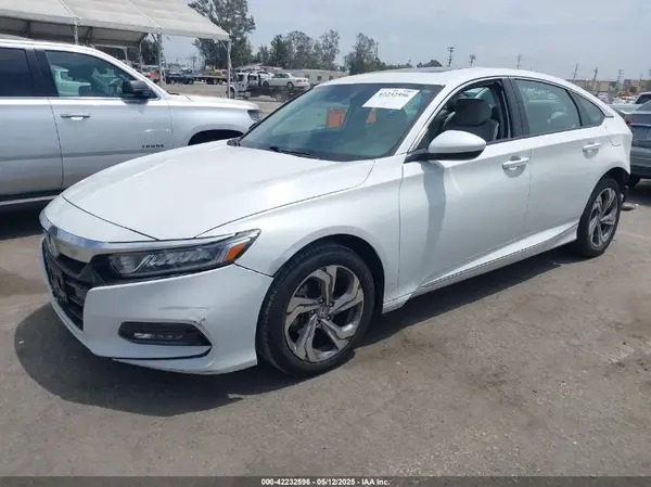 1HGCV1F44JA104907 2018 HONDA ACCORD - Image 2