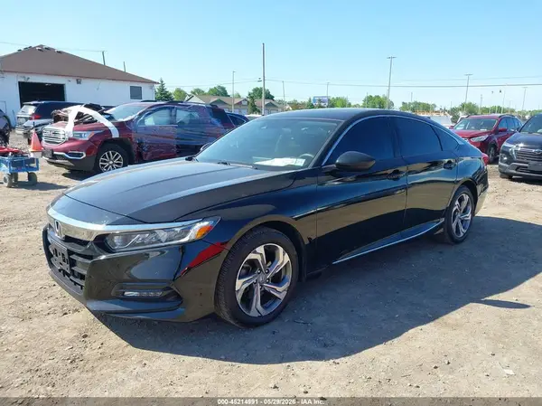 1HGCV1F44JA110481 2018 HONDA ACCORD - Image 2