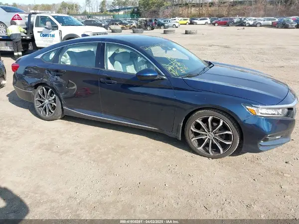 1HGCV1F44JA119214 2018 HONDA ACCORD - Image 1