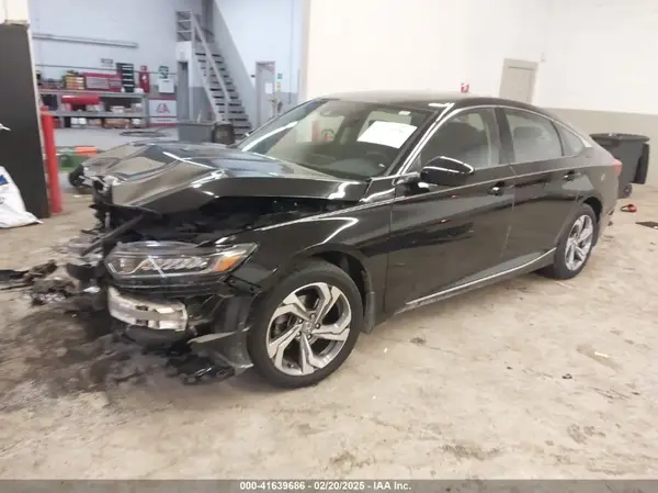1HGCV1F44JA135705 2018 HONDA ACCORD - Image 2