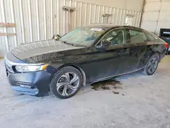 1HGCV1F44JA185388 2018 HONDA ACCORD