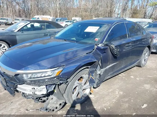 1HGCV1F44JA201508 2018 HONDA ACCORD - Image 2