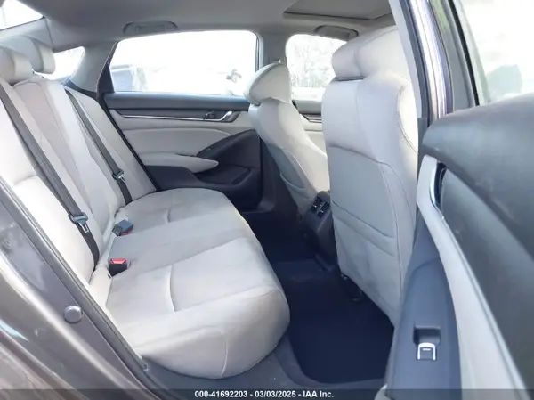 1HGCV1F44JA227493 2018 HONDA ACCORD - Image 8
