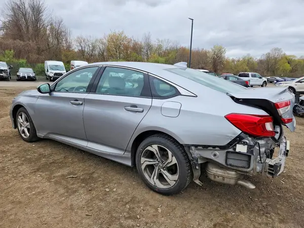1HGCV1F44JA263930 2018 HONDA ACCORD - Image 2