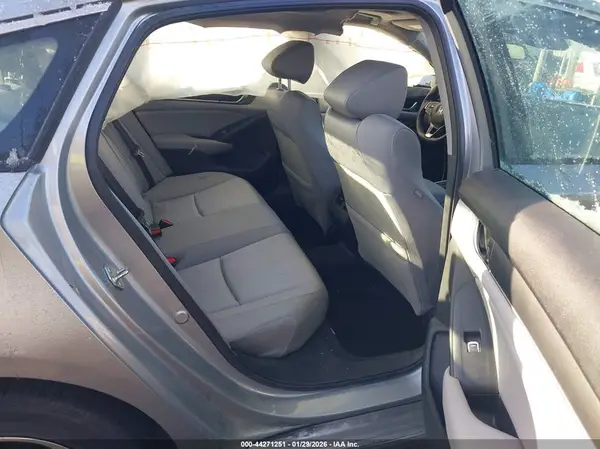 1HGCV1F44KA008583 2019 HONDA ACCORD - Image 8