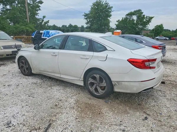 1HGCV1F44KA106674 2019 HONDA ACCORD - Image 2