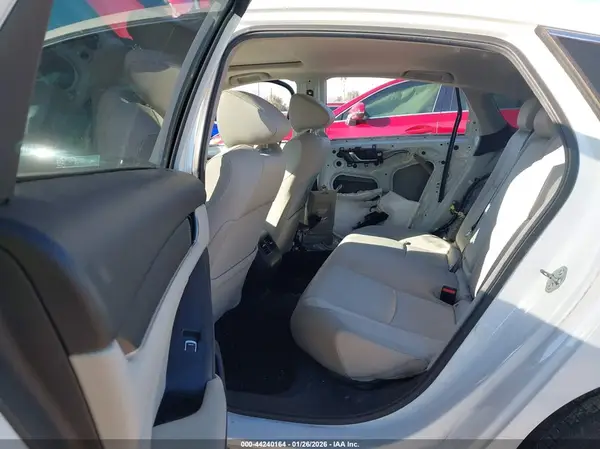 1HGCV1F44KA154286 2019 HONDA ACCORD - Image 8