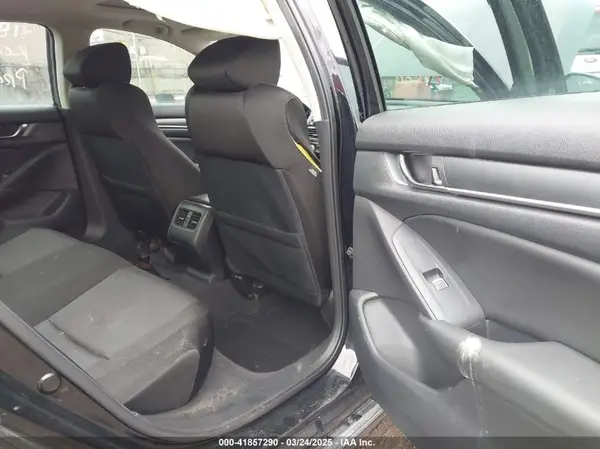 1HGCV1F44KA157088 2019 HONDA ACCORD - Image 8
