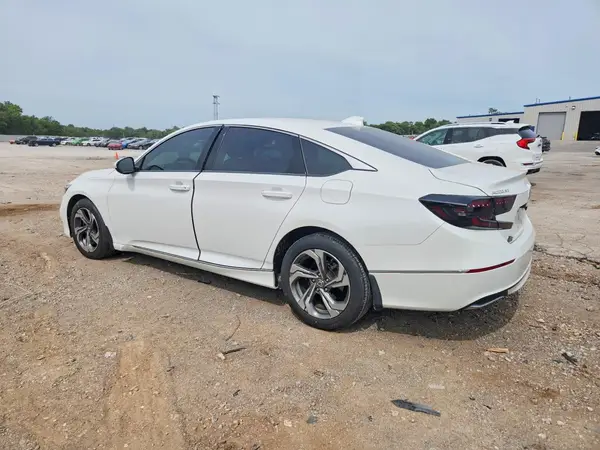 1HGCV1F44LA015843 2020 HONDA ACCORD - Image 2