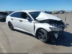 1HGCV1F44NA061739 2022 HONDA ACCORD