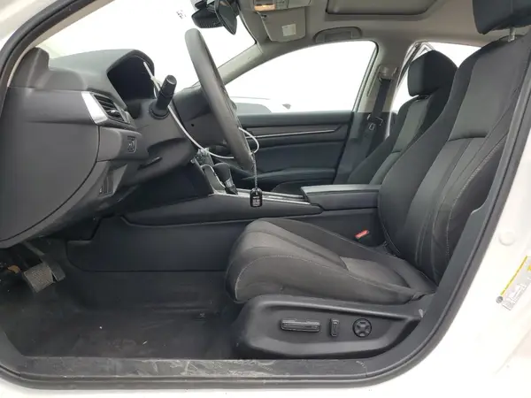 2018 HONDA ACCORD auction photo 7