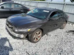 1HGCV1F45JA008011 2018 HONDA ACCORD