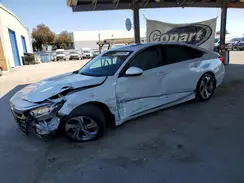 1HGCV1F45JA026847 2018 HONDA ACCORD