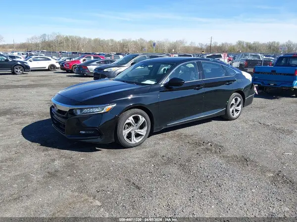 1HGCV1F45JA037881 2018 HONDA ACCORD - Image 2